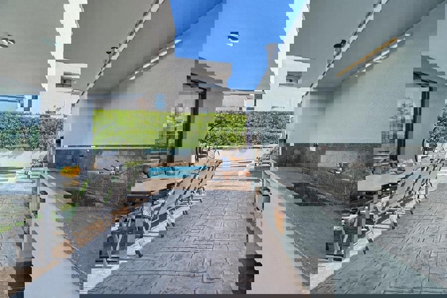 Villa di lusso con piscina riscaldata e vista mare