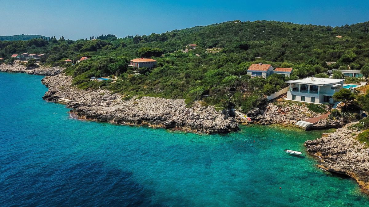 Villa di lusso unica, prima fila sul mare