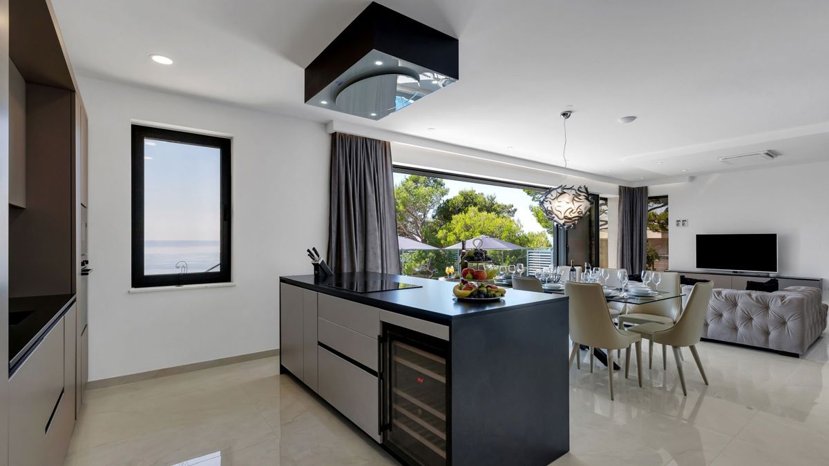 Villa di nuova costruzione con vista panoramica sul mare
