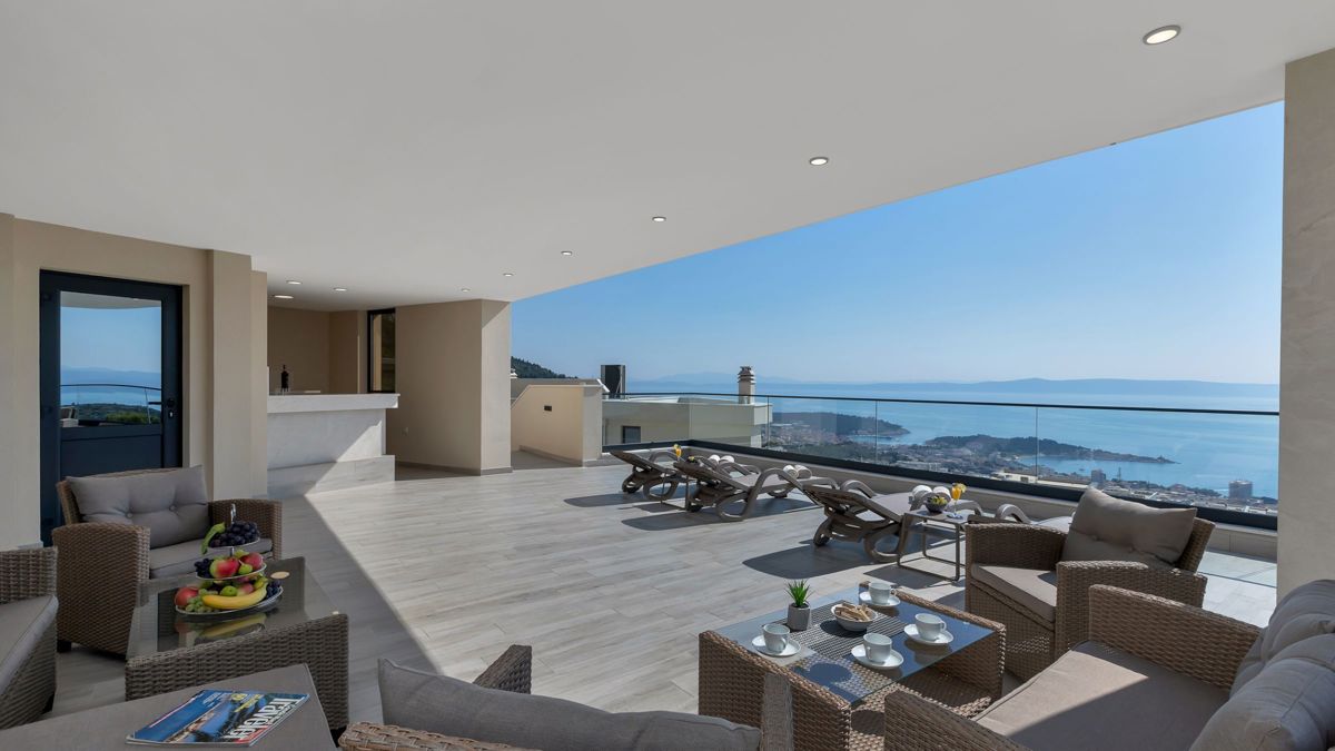 Villa di nuova costruzione con vista panoramica sul mare