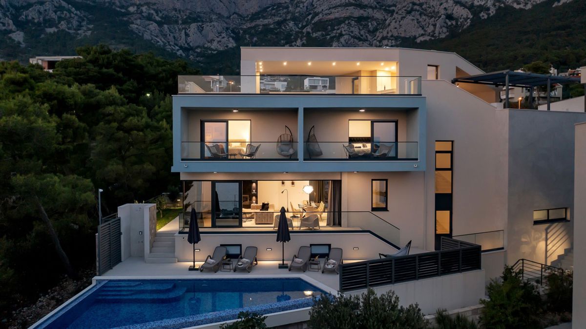 Villa di nuova costruzione con vista panoramica sul mare