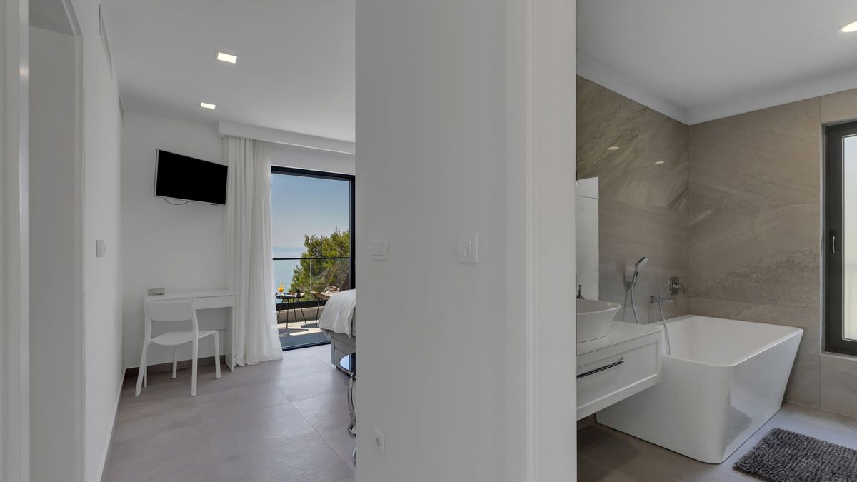 Villa di nuova costruzione con vista panoramica sul mare