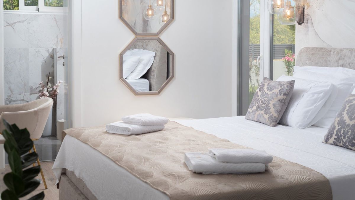 Villa di lusso di nuova costruzione con piscina