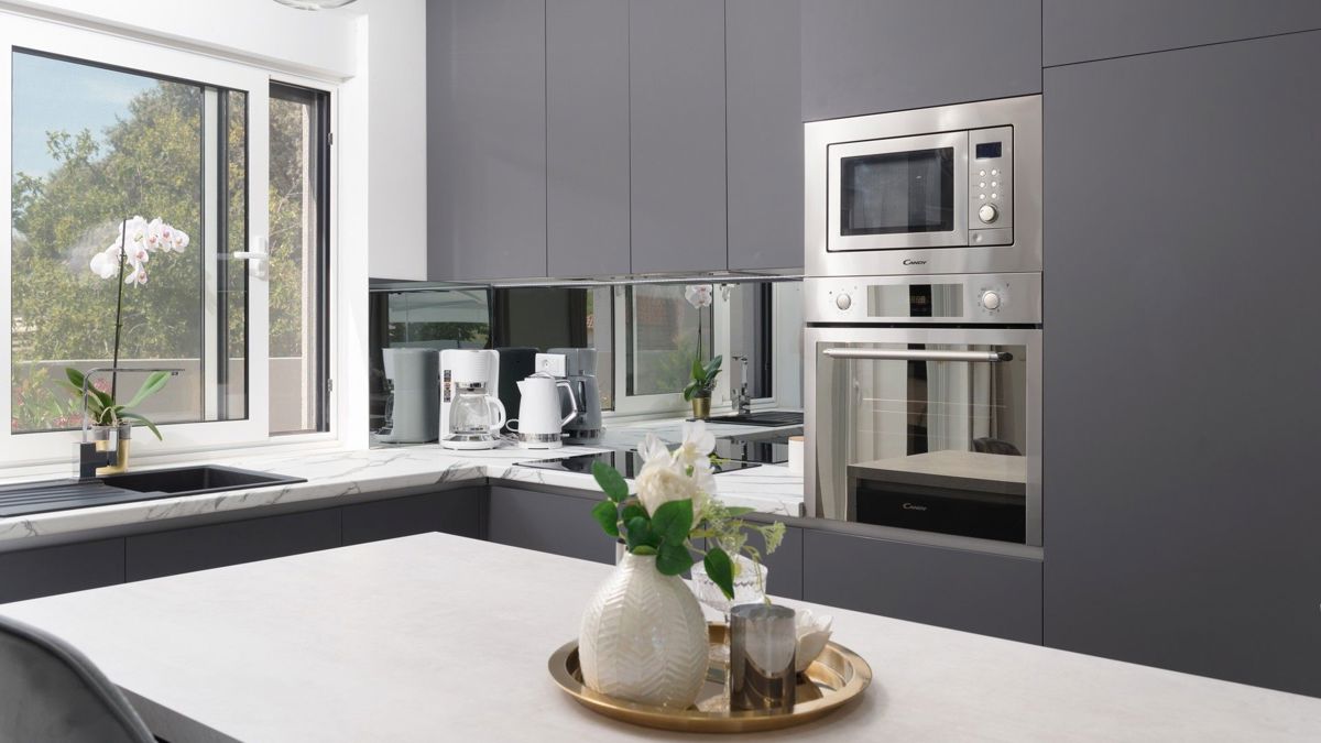 Villa di lusso di nuova costruzione con piscina