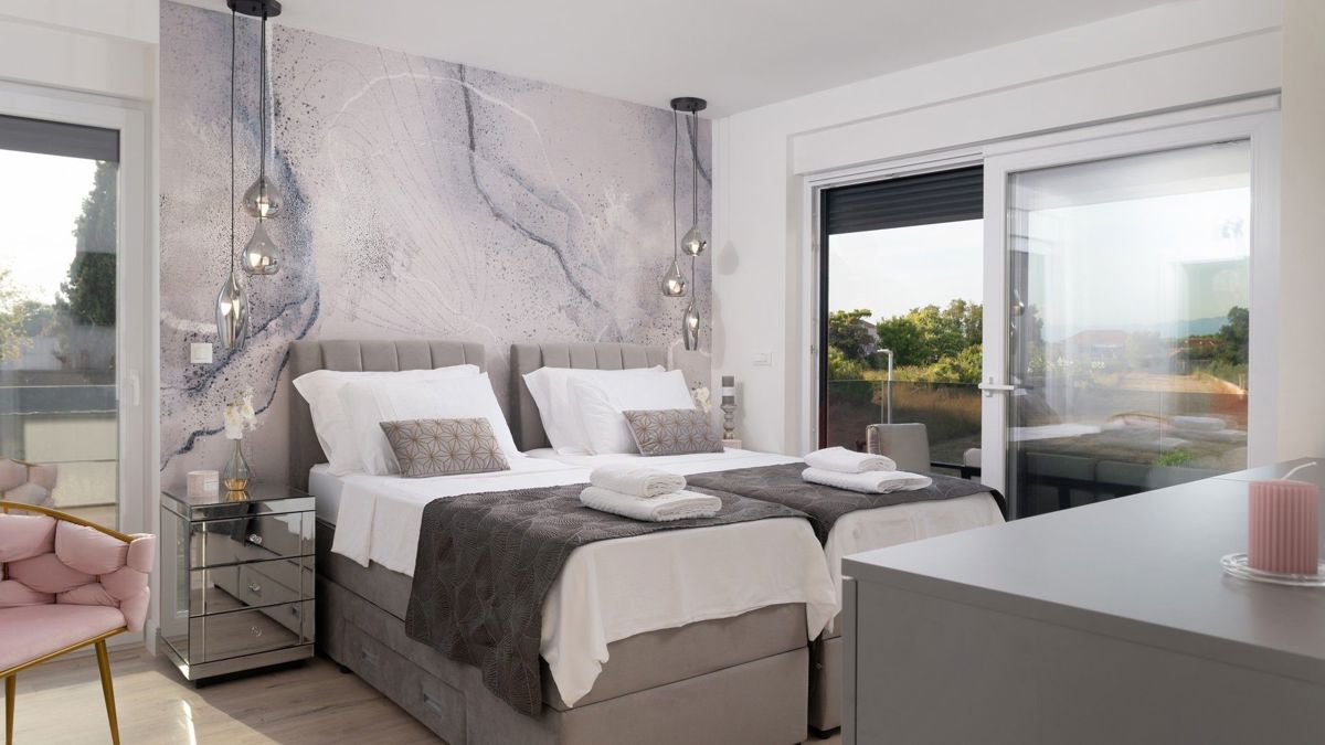 Villa di lusso di nuova costruzione con piscina