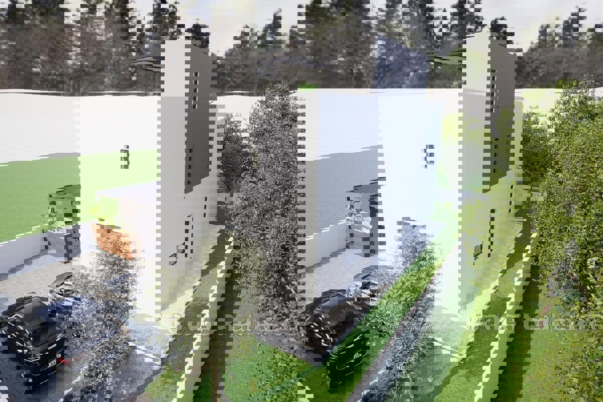 Villa in costruzione vicino al mare e alla spiaggia