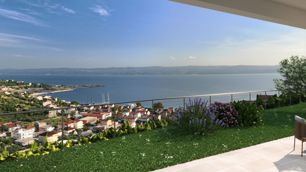 Moderna villa di recente costruzione con vista mare