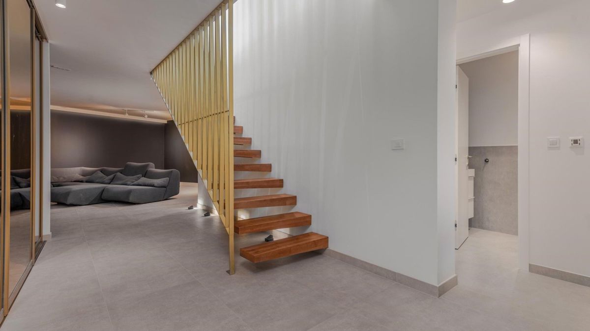 Villa di lusso con piscina e vista mare