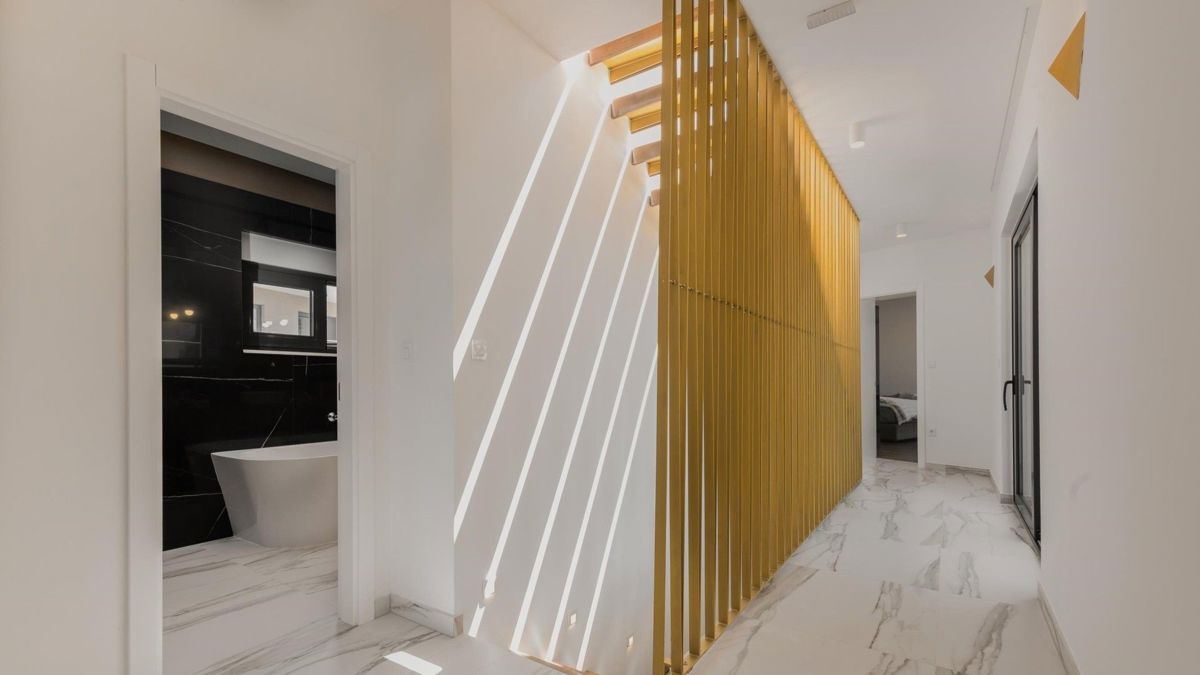 Villa di lusso con piscina e vista mare