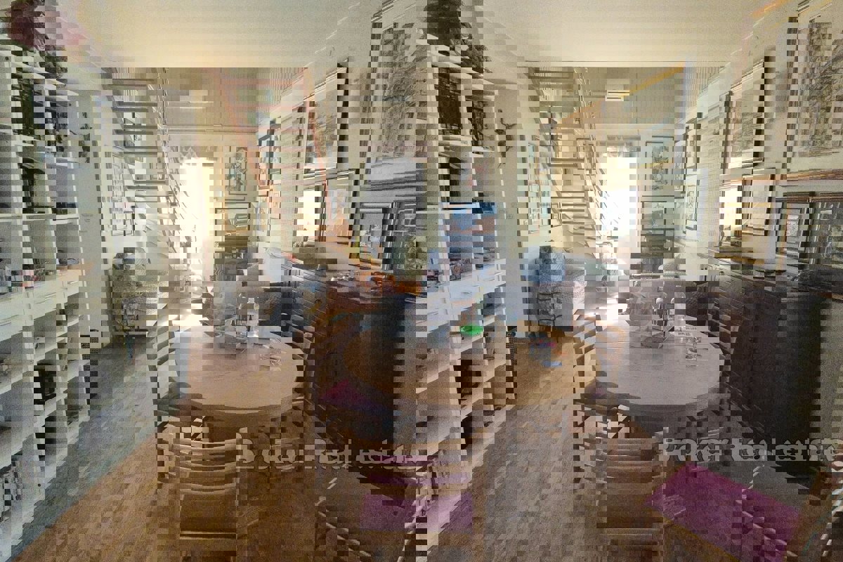 Appartamento con terrazza in centro città