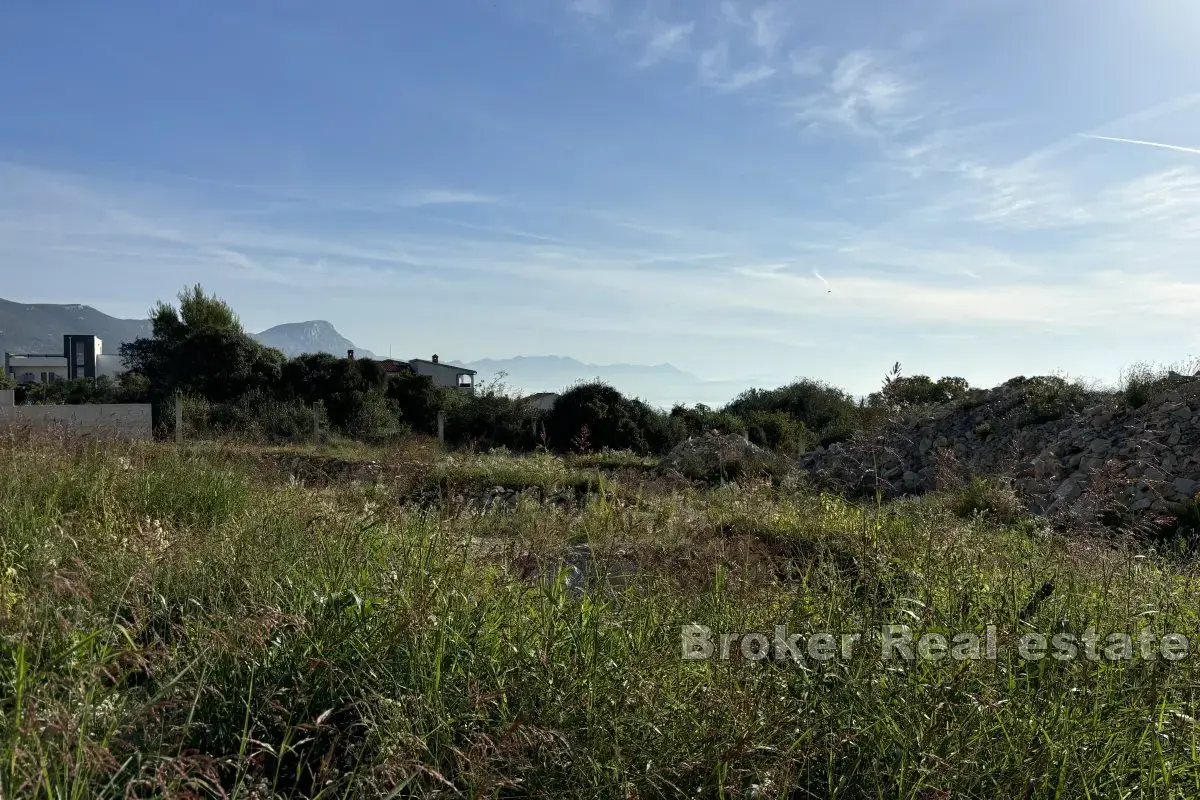 Terreno edificabile con vista mare