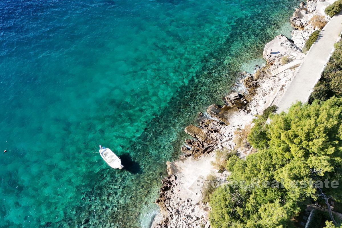 Casa modernamente arredata vicino al mare