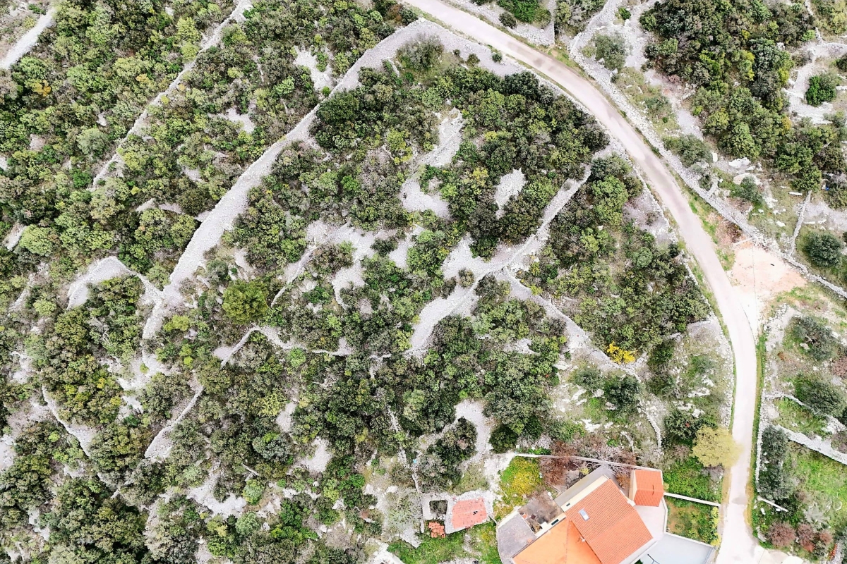 Terreno edificabile con vista sul mare e sulla natura