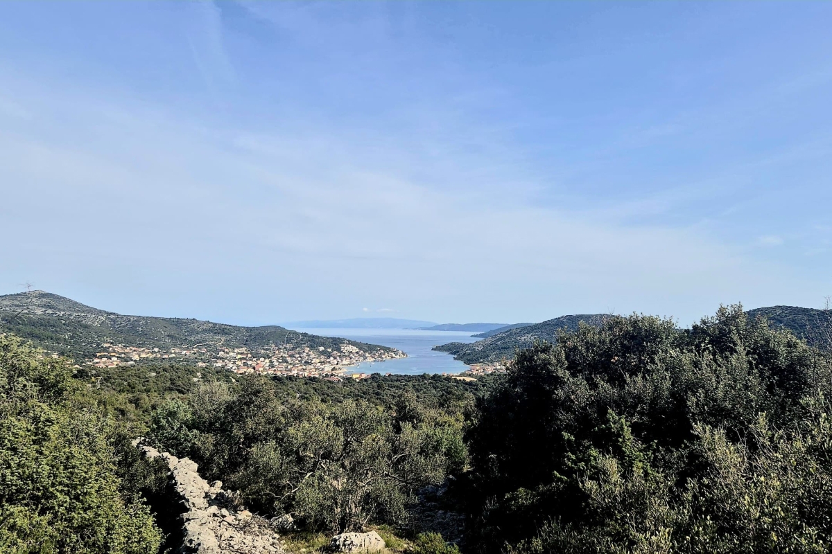 Terreno edificabile con vista sul mare e sulla natura