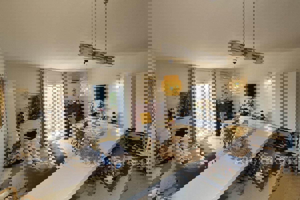 Appartamento con vista sul mare