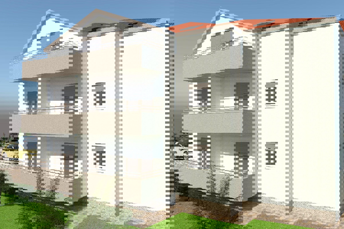 Moderno appartamento in un nuovo edificio con vista mare