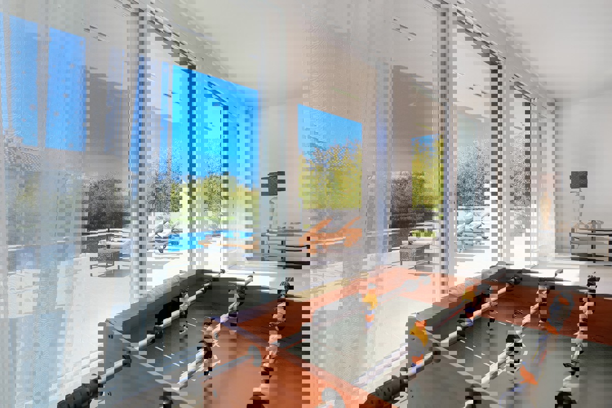 Villa moderna in posizione attraente