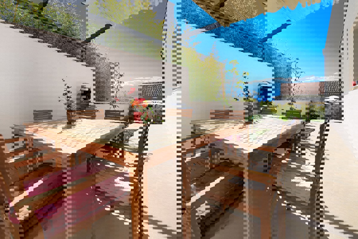 Villa moderna in posizione attraente