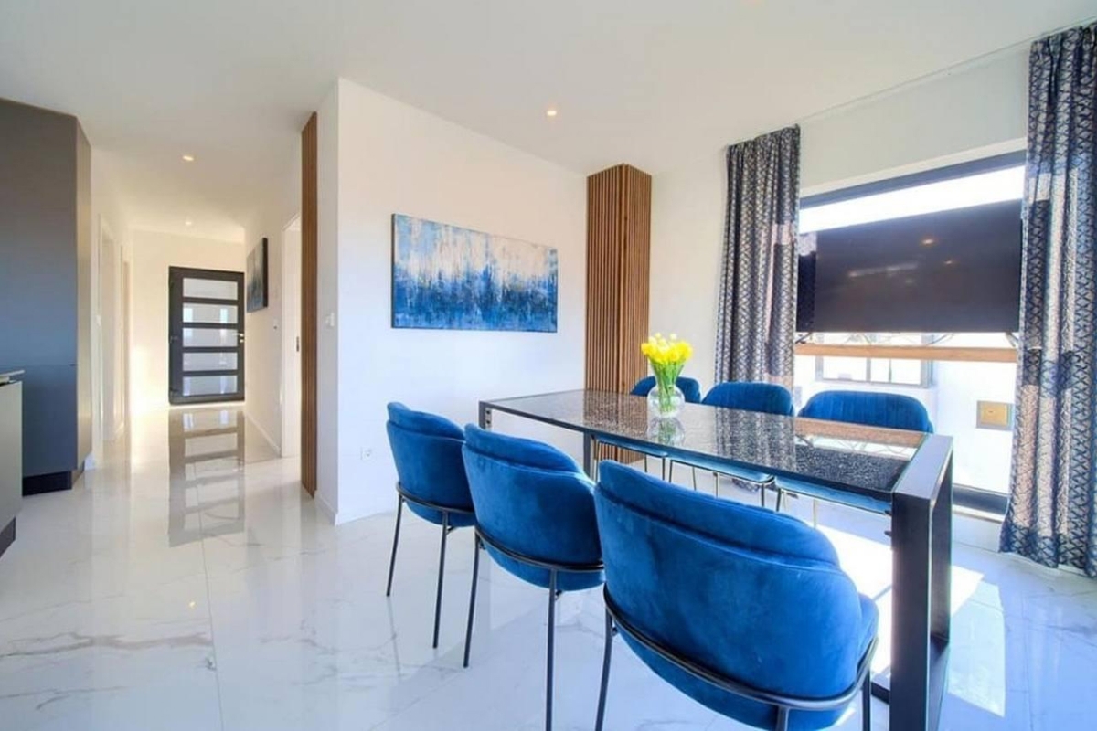 Attico con due zone giorno separate