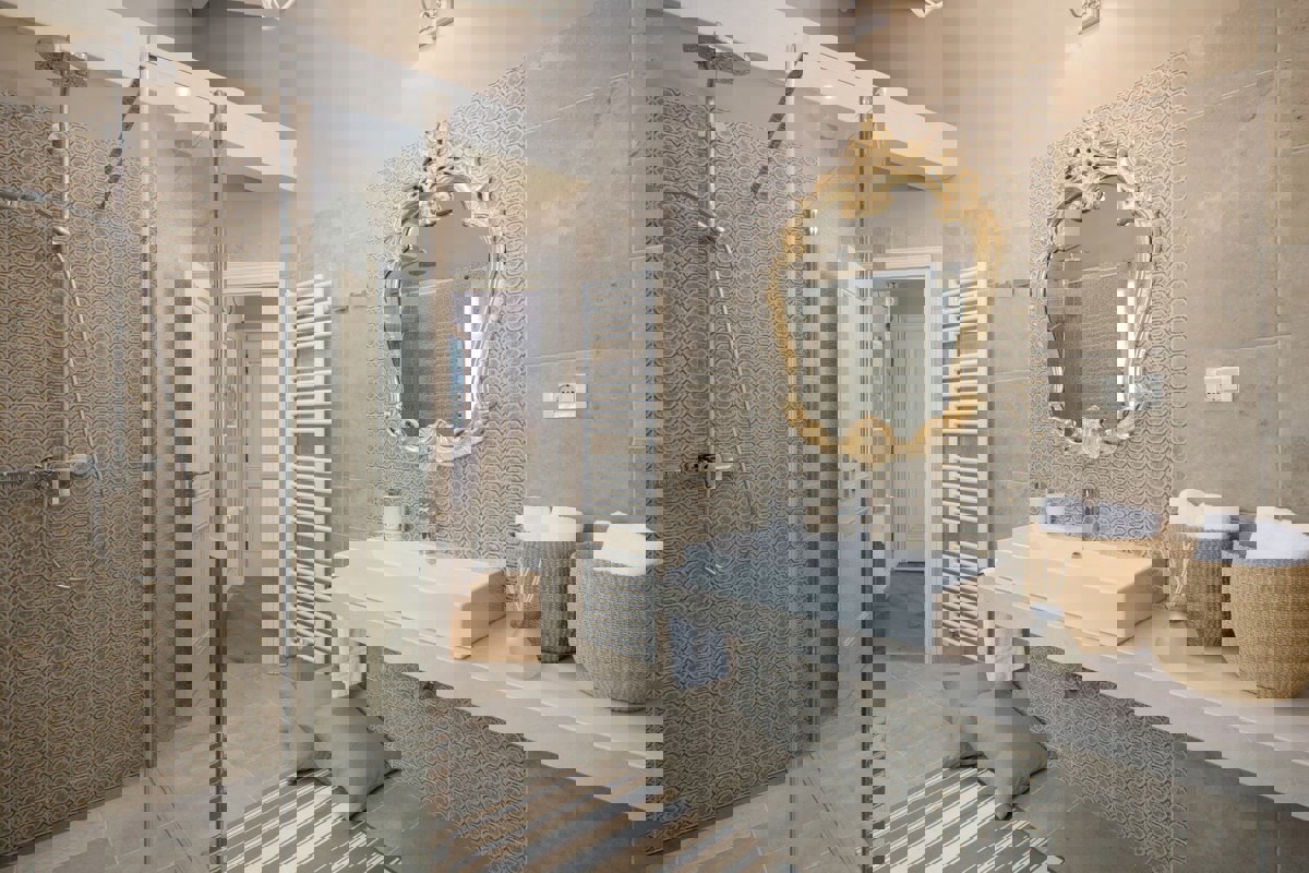 Villa con piscina e campi sportivi nel cuore dell'Istria