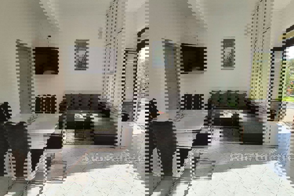 Proprietà residenziale e commerciale vicino a Spalato