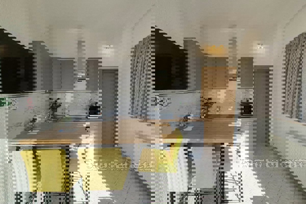 Proprietà residenziale e commerciale vicino a Spalato