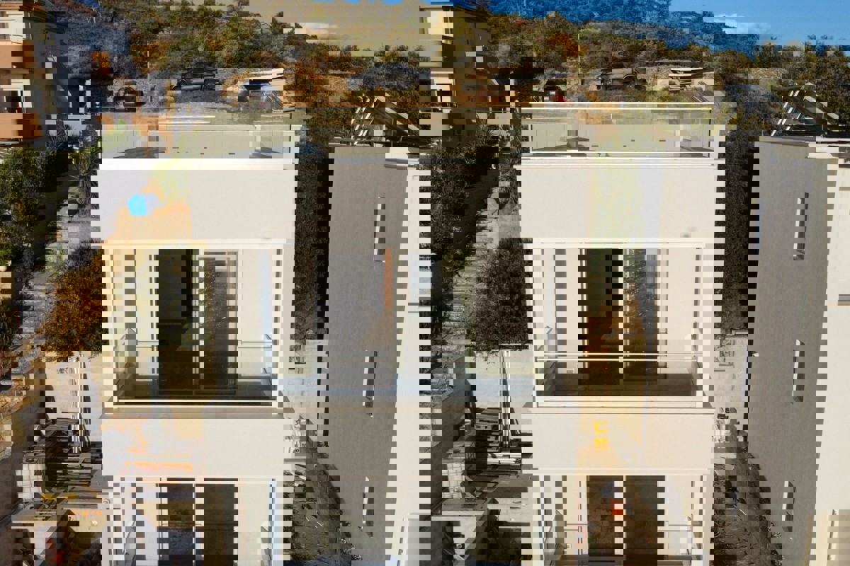 Appartamento con vista mare