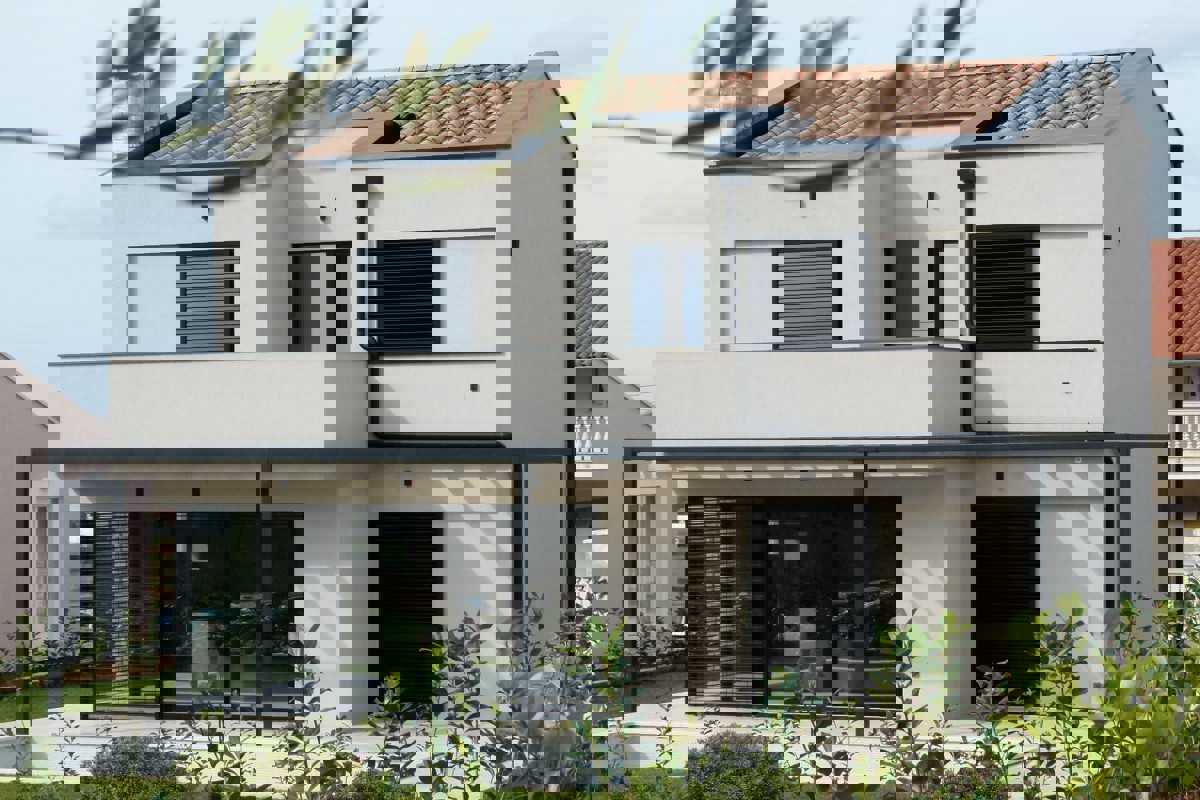 Villa con piscina in posizione tranquilla