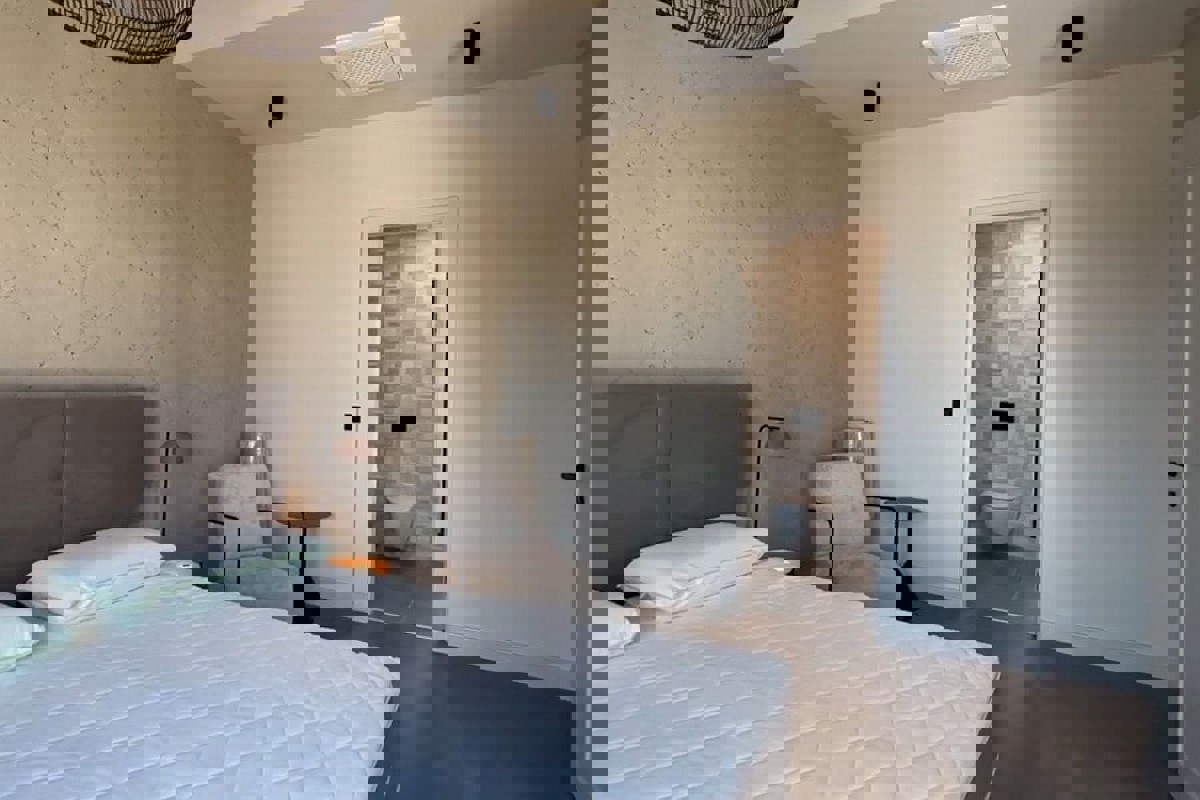 Villa con piscina in posizione tranquilla