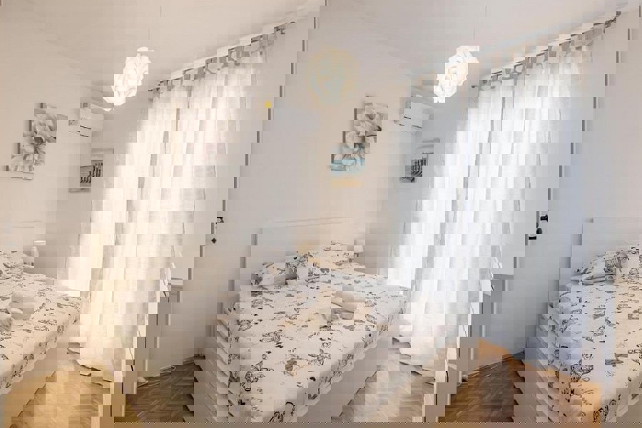 Ampio appartamento familiare con balcone e loggia