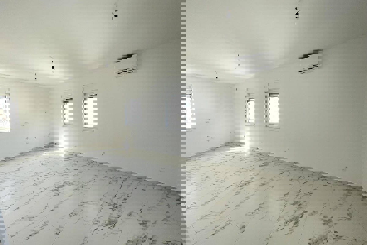 Appartamento in posizione tranquilla con vista mare