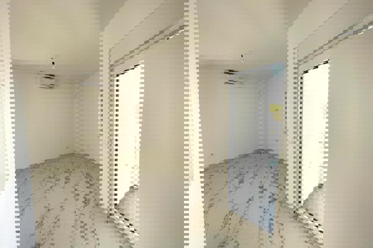 Appartamento in posizione tranquilla con vista mare