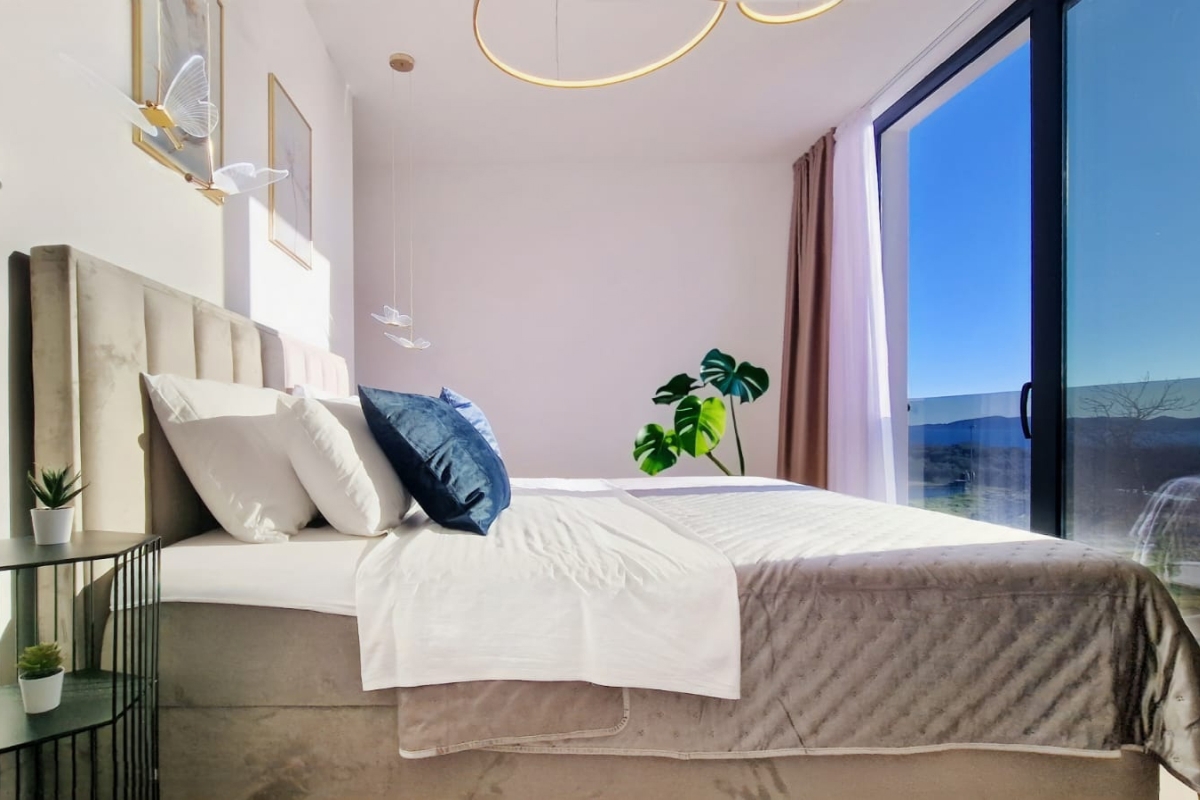 Villa moderna con vista mare