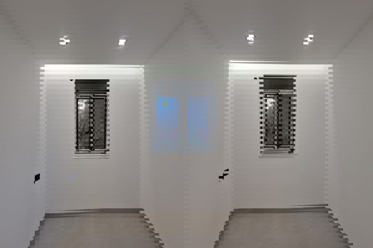 Moderno appartamento con due camere da letto vicino alla spiaggia