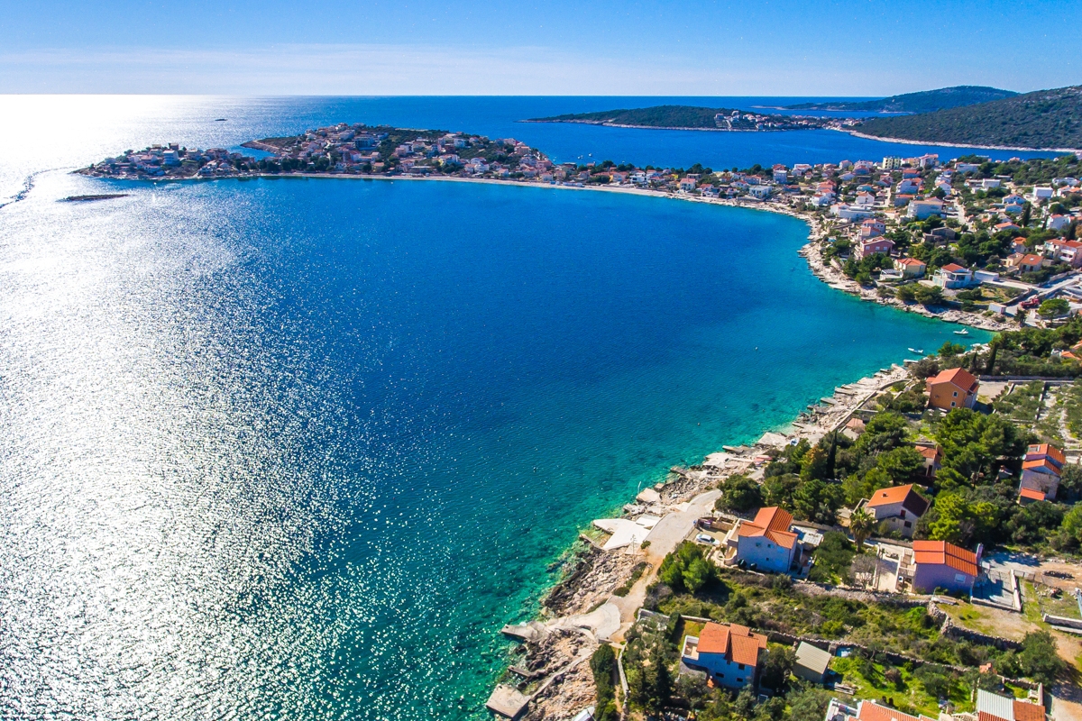 Terreno edificabile attraente in prima fila sul mare