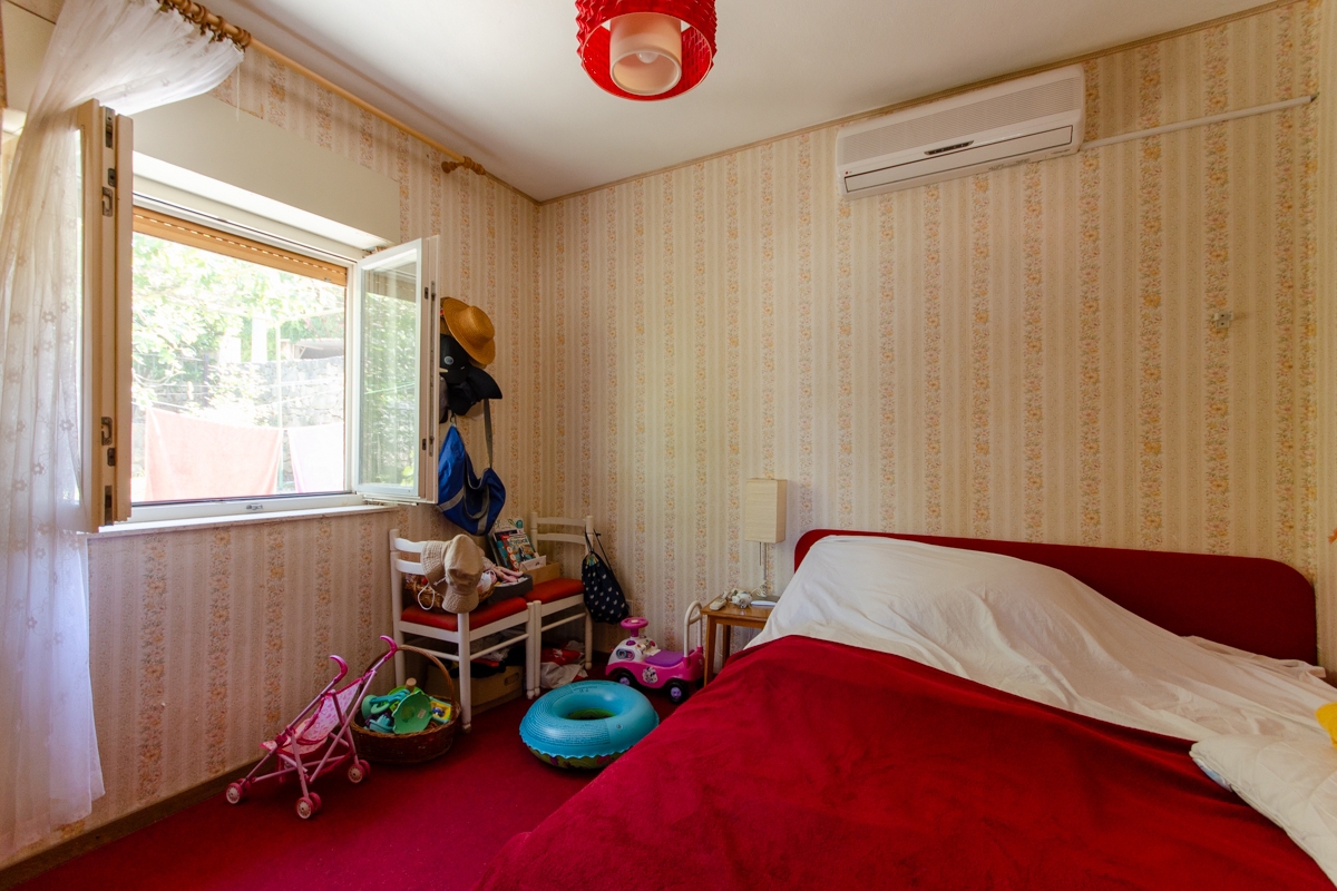 Una casa con vista mare