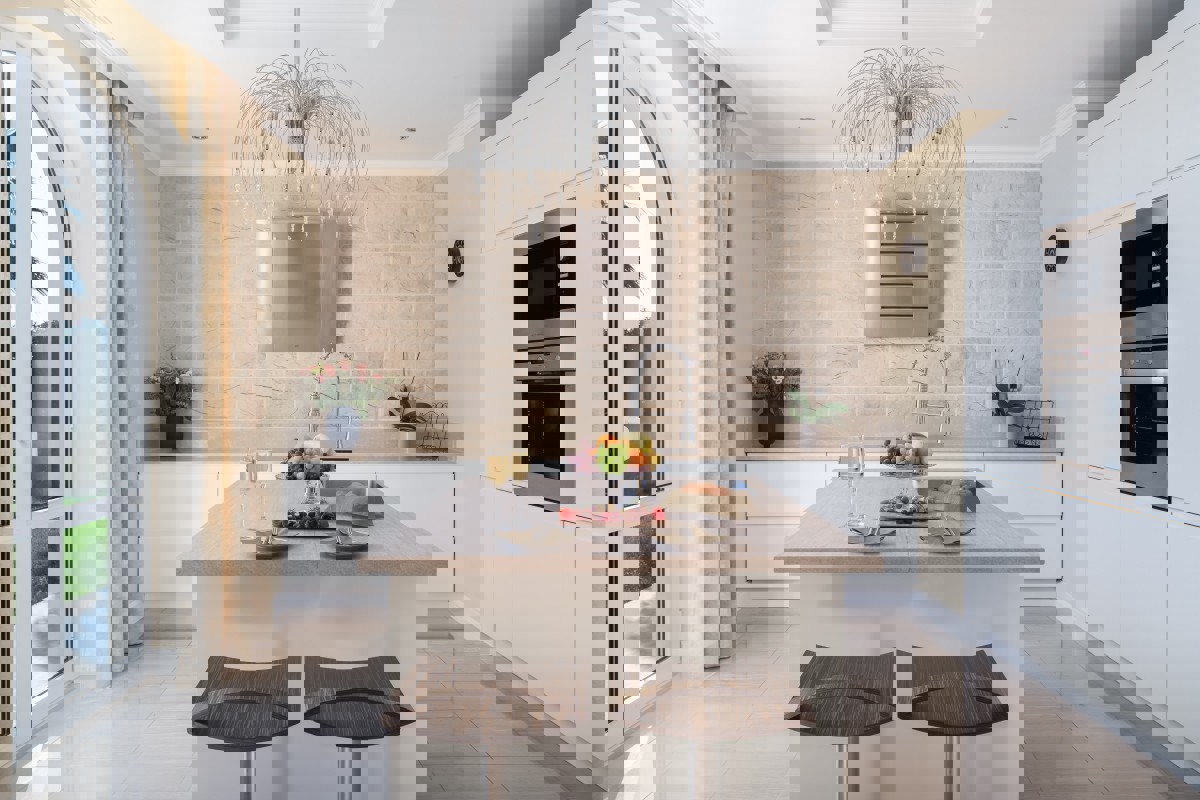 Esclusiva villa di design con vista panoramica sul mare