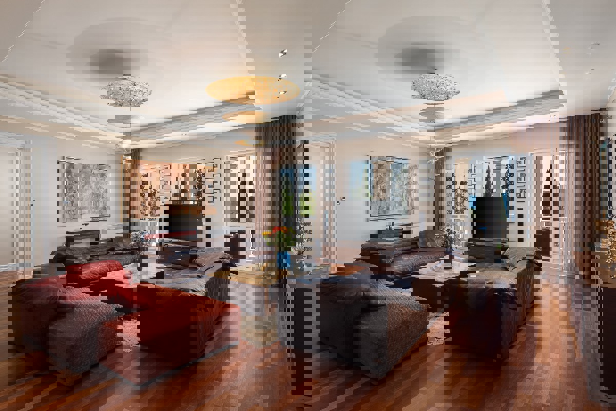 Esclusiva villa di design con vista panoramica sul mare