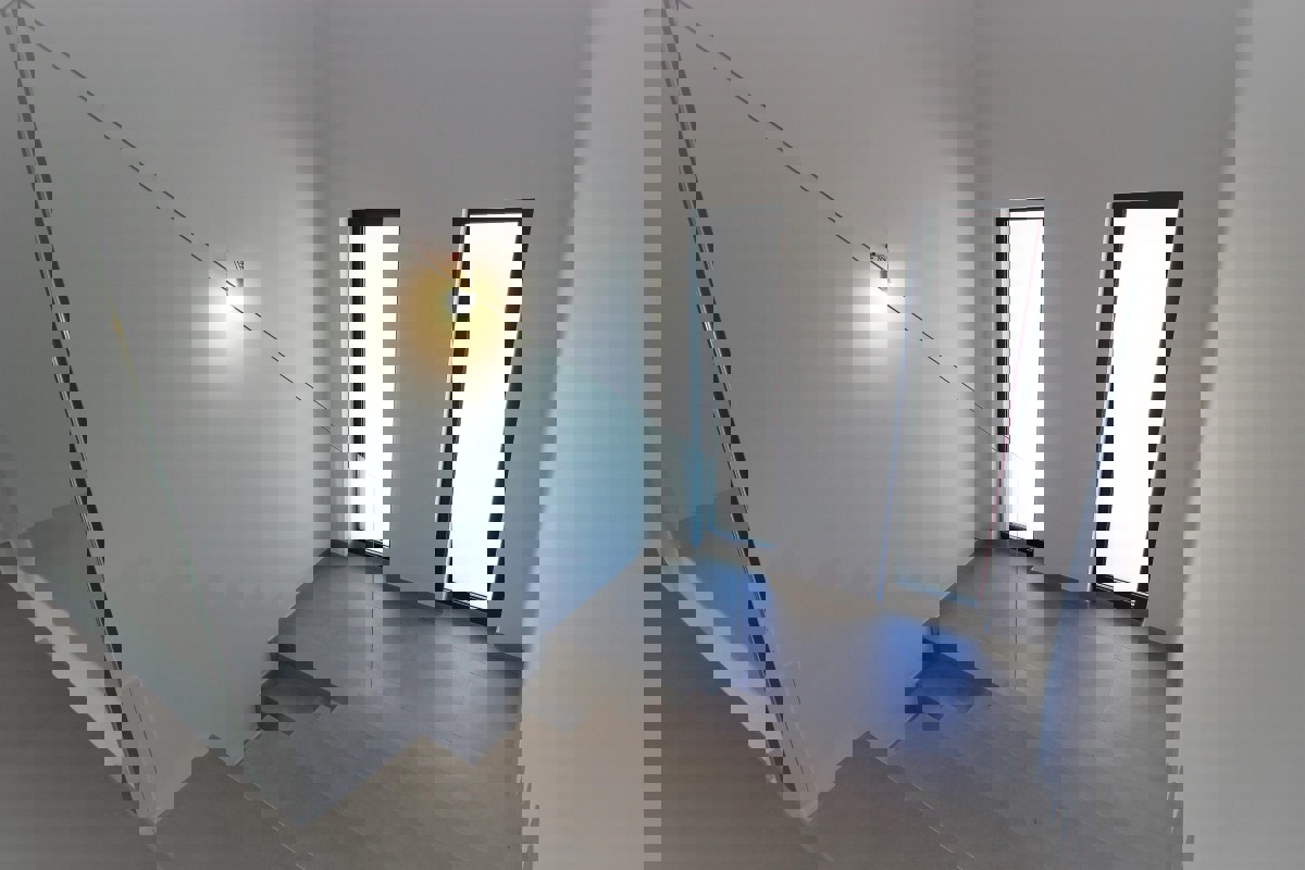 Appartamento duplex con piscina vicino al mare