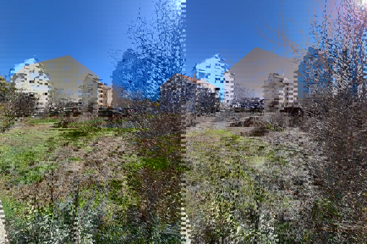 Ottimo terreno edificabile vicino a tutti i servizi