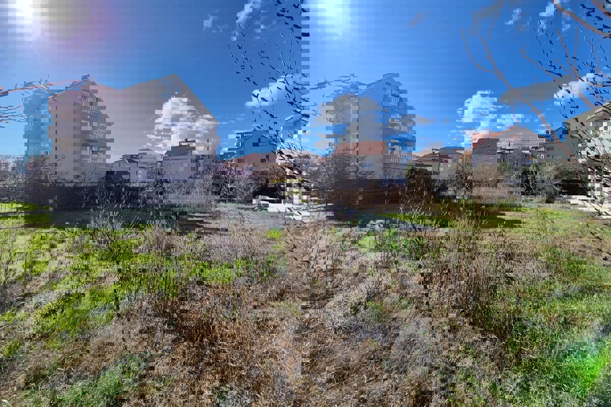 Ottimo terreno edificabile vicino a tutti i servizi