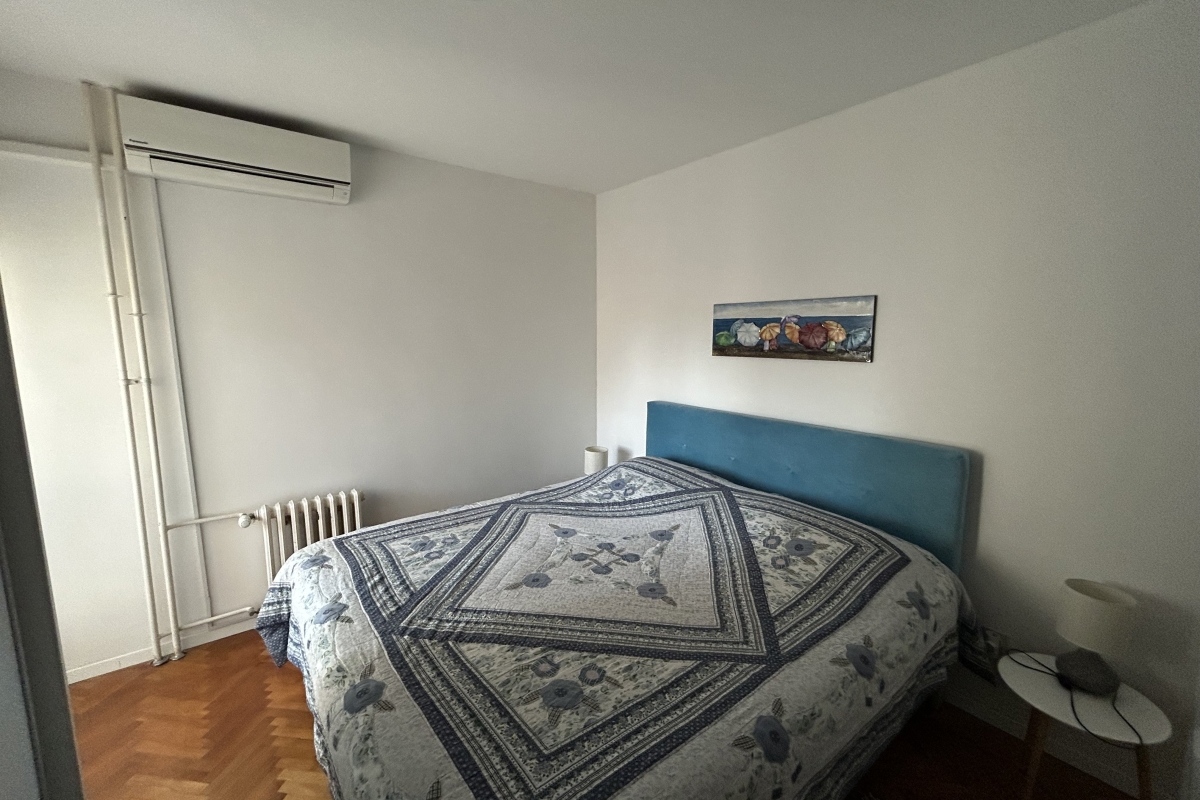 Comodo appartamento con tre camere da letto