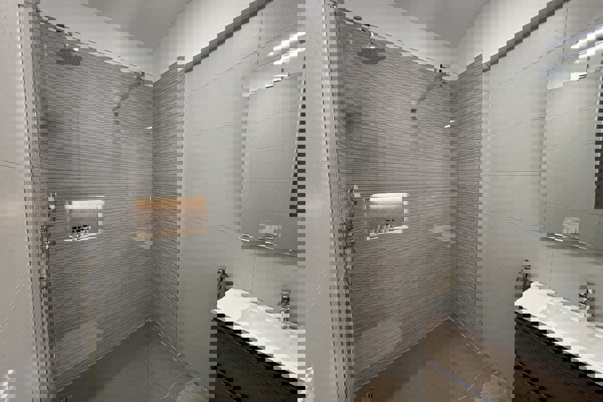 Attico moderno con terrazza panoramica e vista mare panoramica