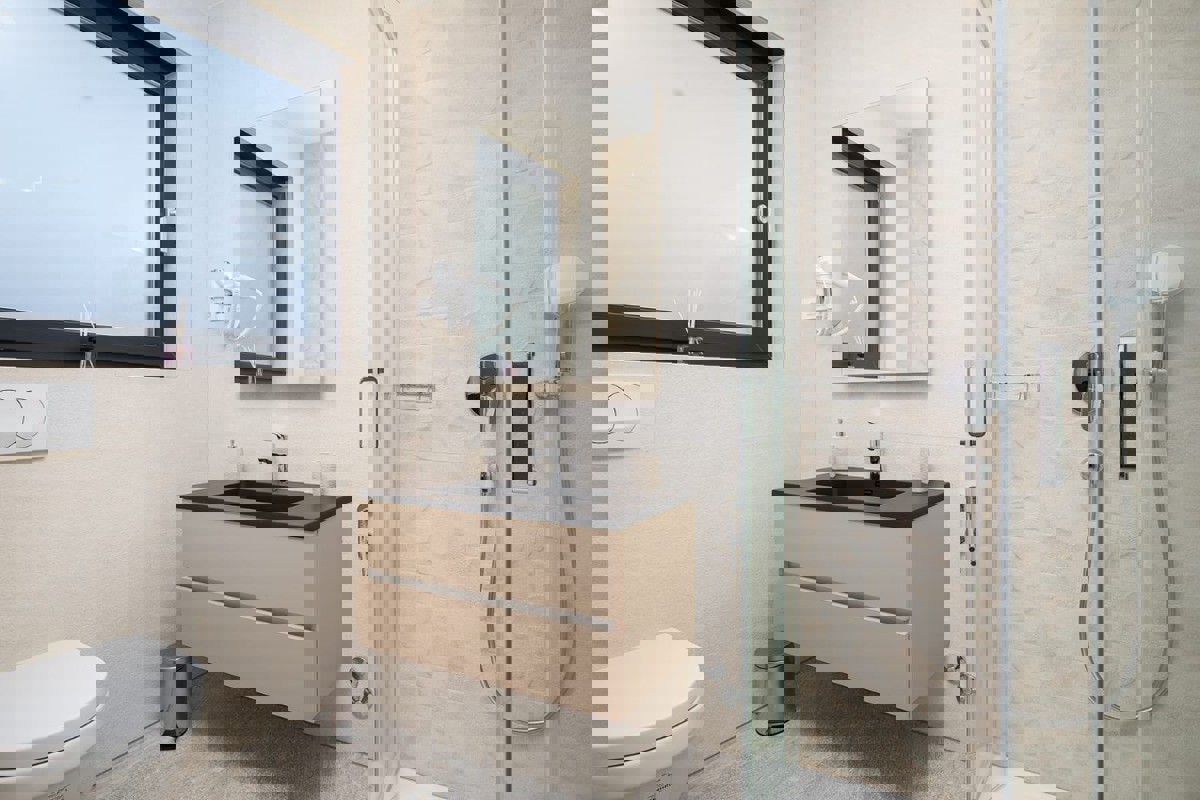 Villa di lusso di nuova costruzione con piscina