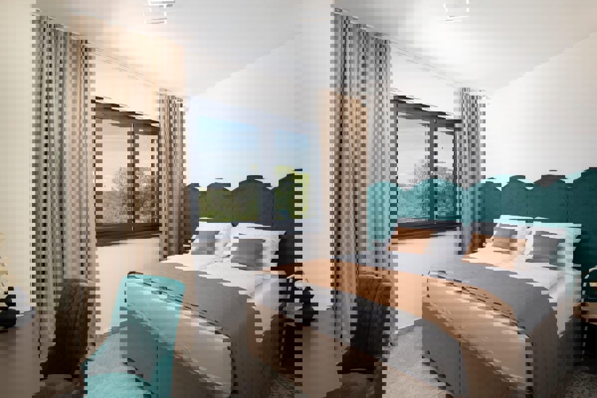 Villa di lusso di nuova costruzione con piscina