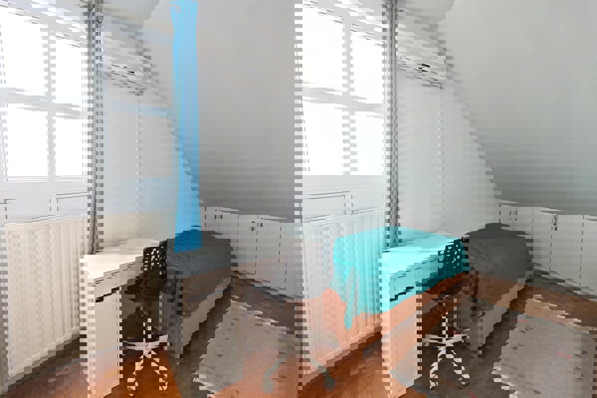 Appartamento duplex con posto auto