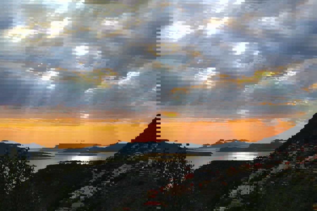 Terreno edificabile con vista mare