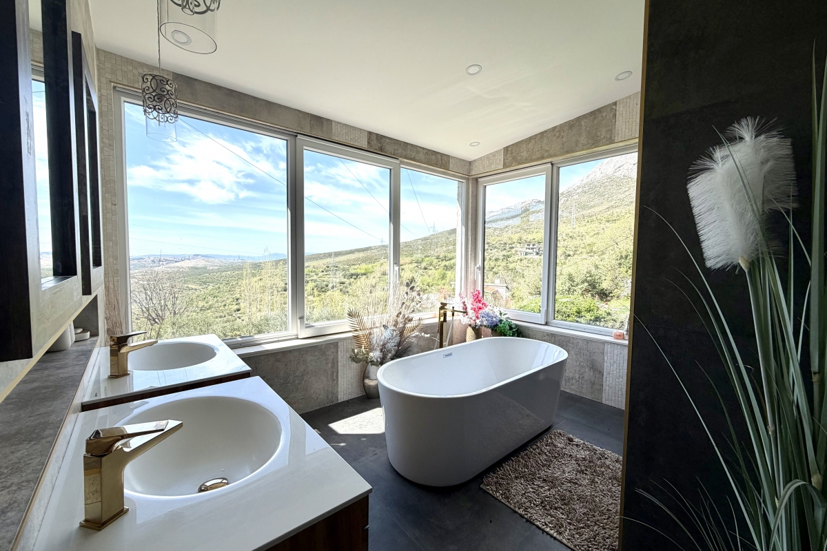 Casa indipendente con vista panoramica