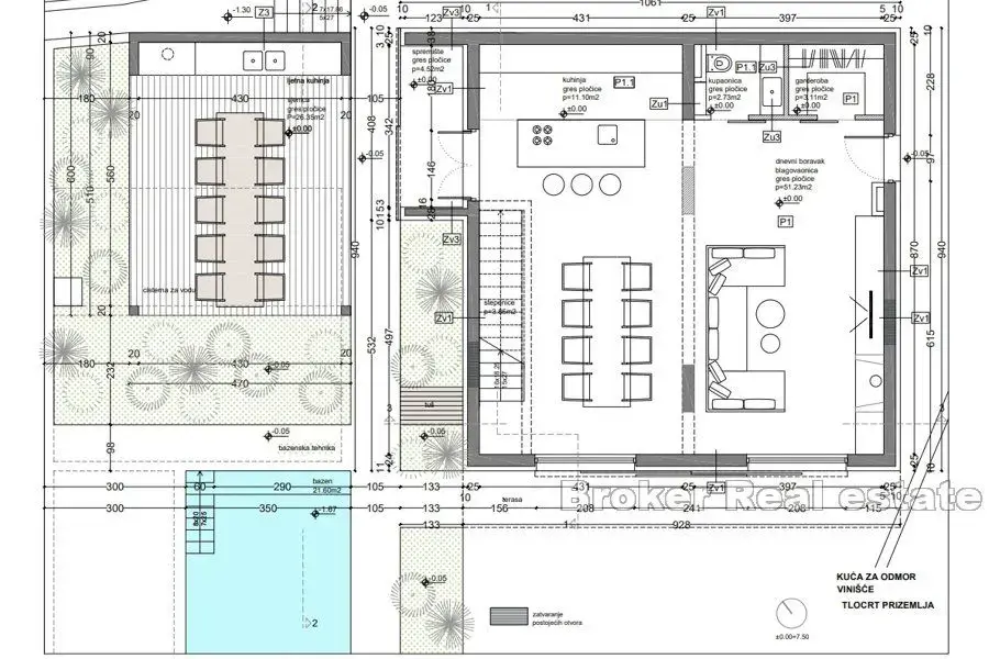 Immobiliare con progetto per una villa con piscina