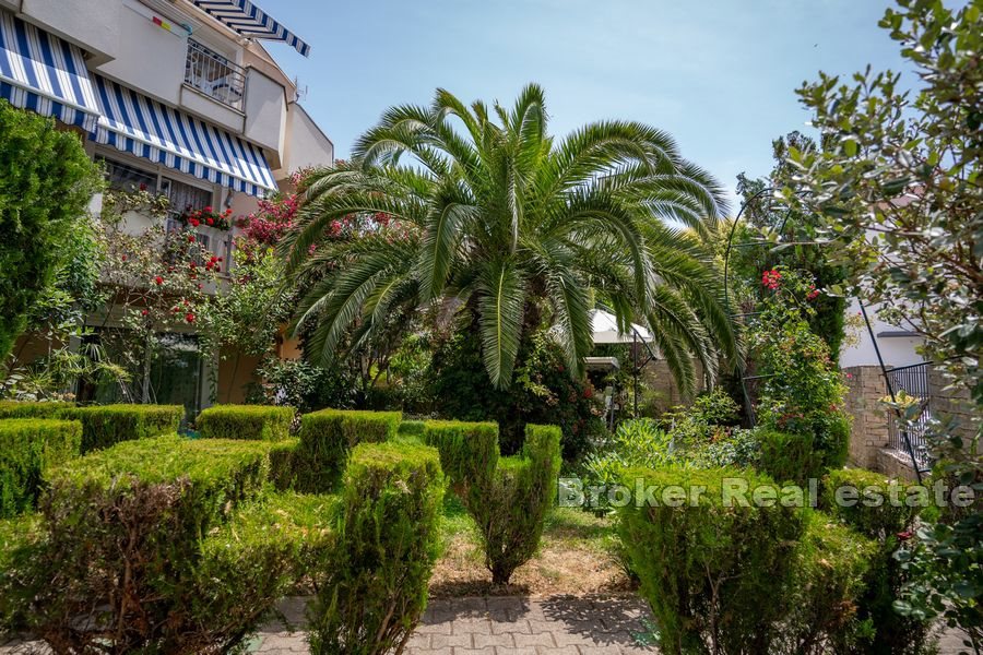 Palazzina vicino al mare